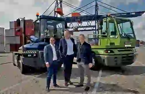 Kramer Group, StreetDrone en Terberg lanceren autonome yard trucks in de haven van Rotterdam